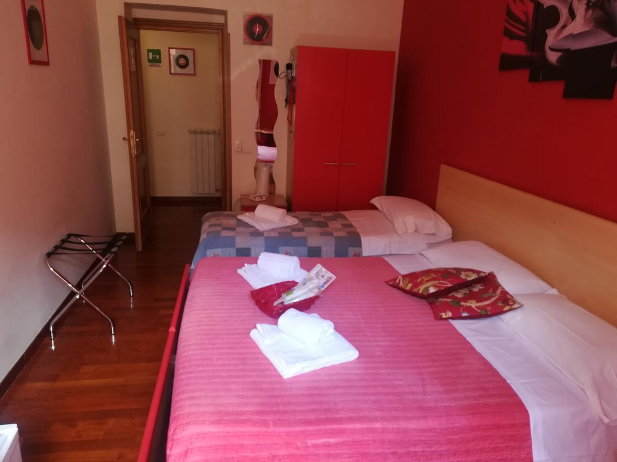 Music Guesthouse Roma Ngoại thất bức ảnh