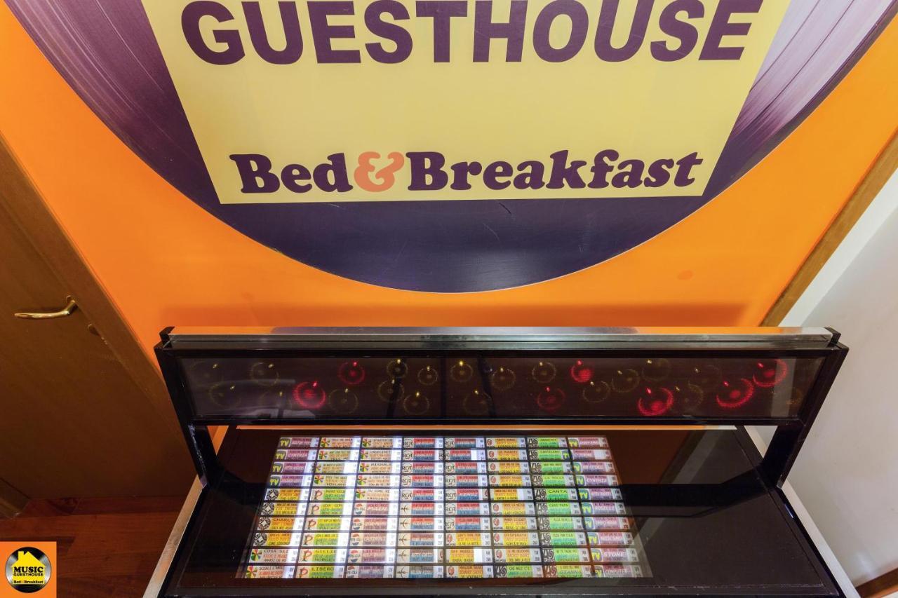 Music Guesthouse Roma Ngoại thất bức ảnh