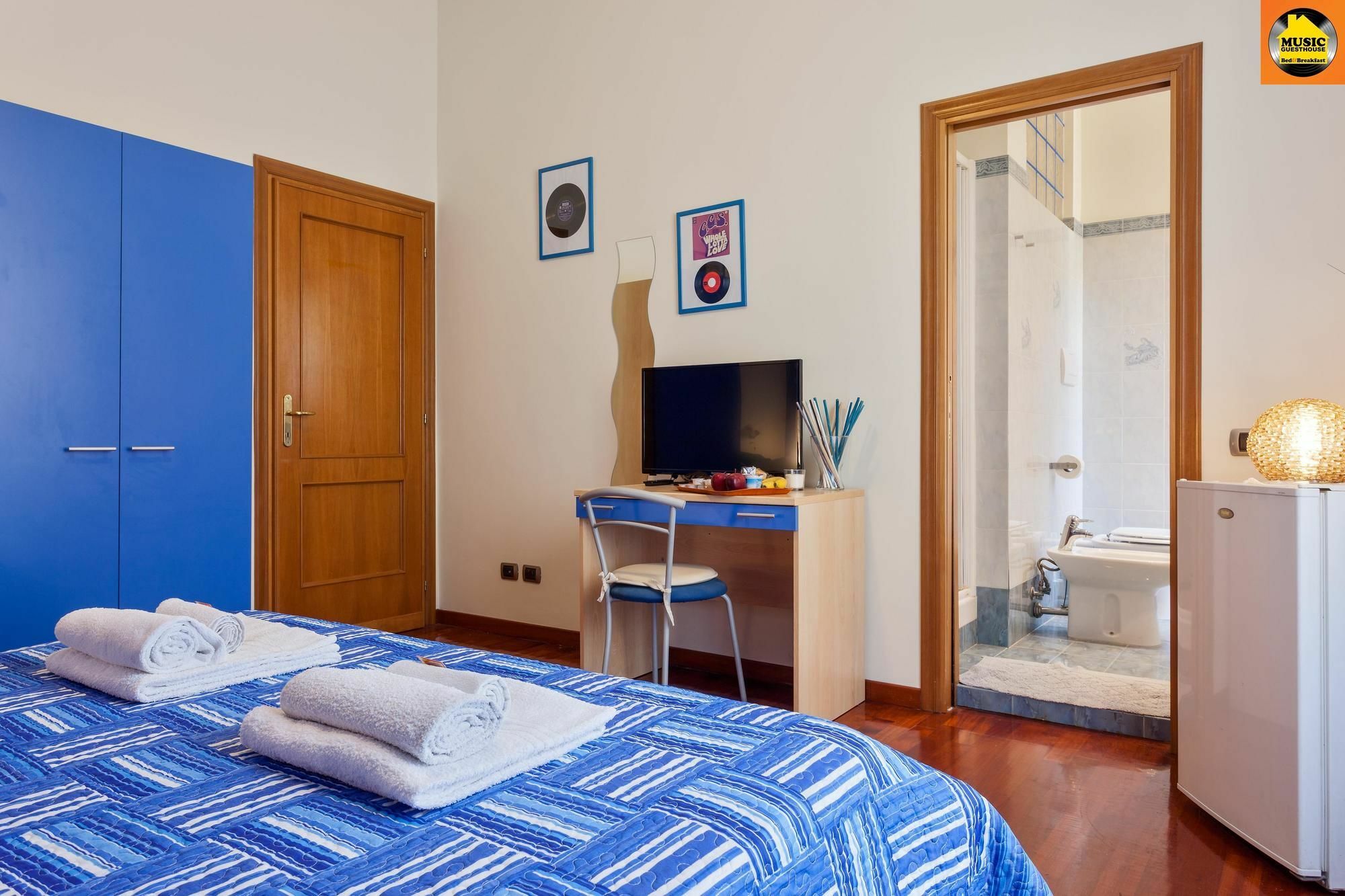 Music Guesthouse Roma Ngoại thất bức ảnh