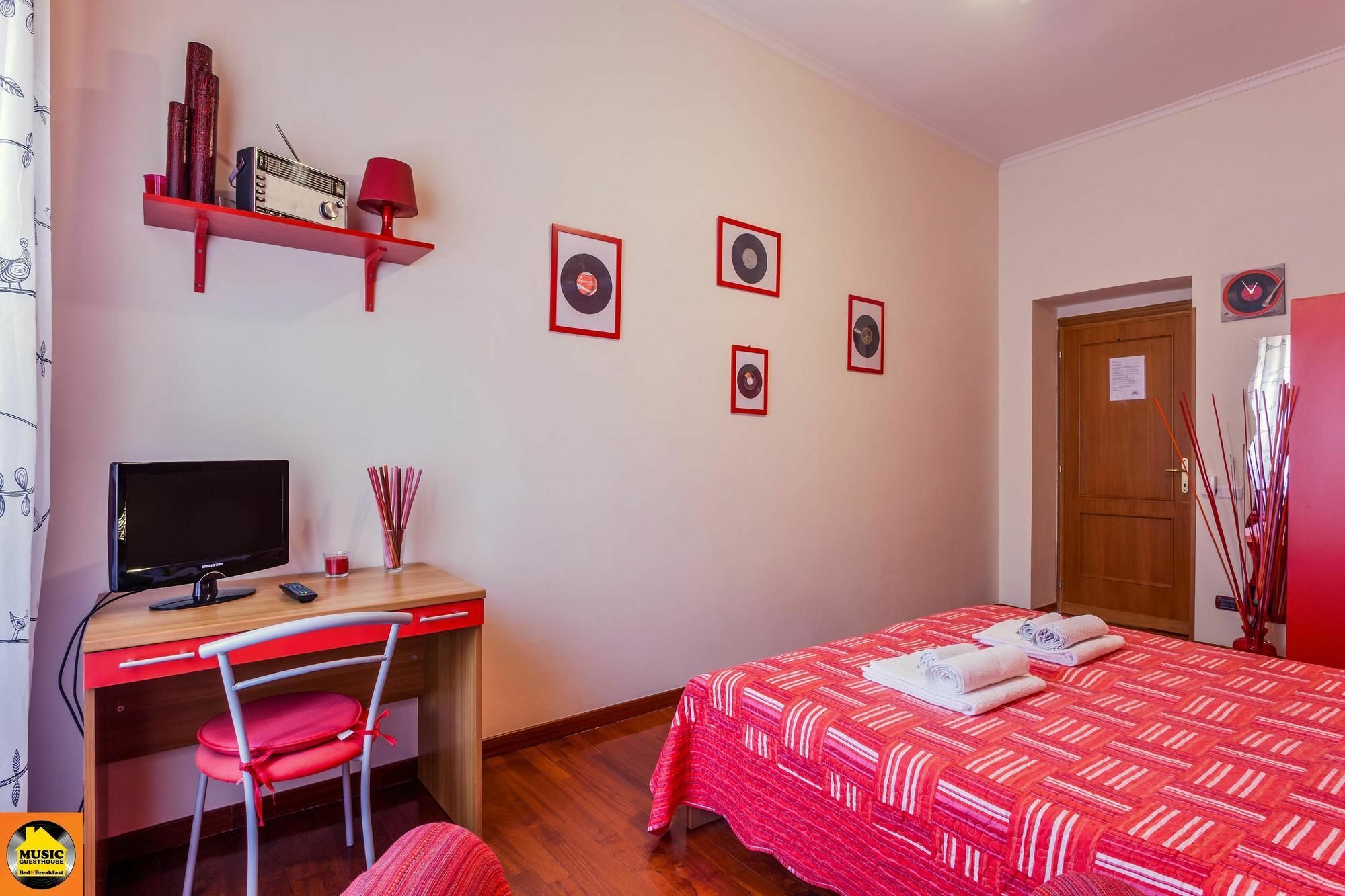 Music Guesthouse Roma Ngoại thất bức ảnh