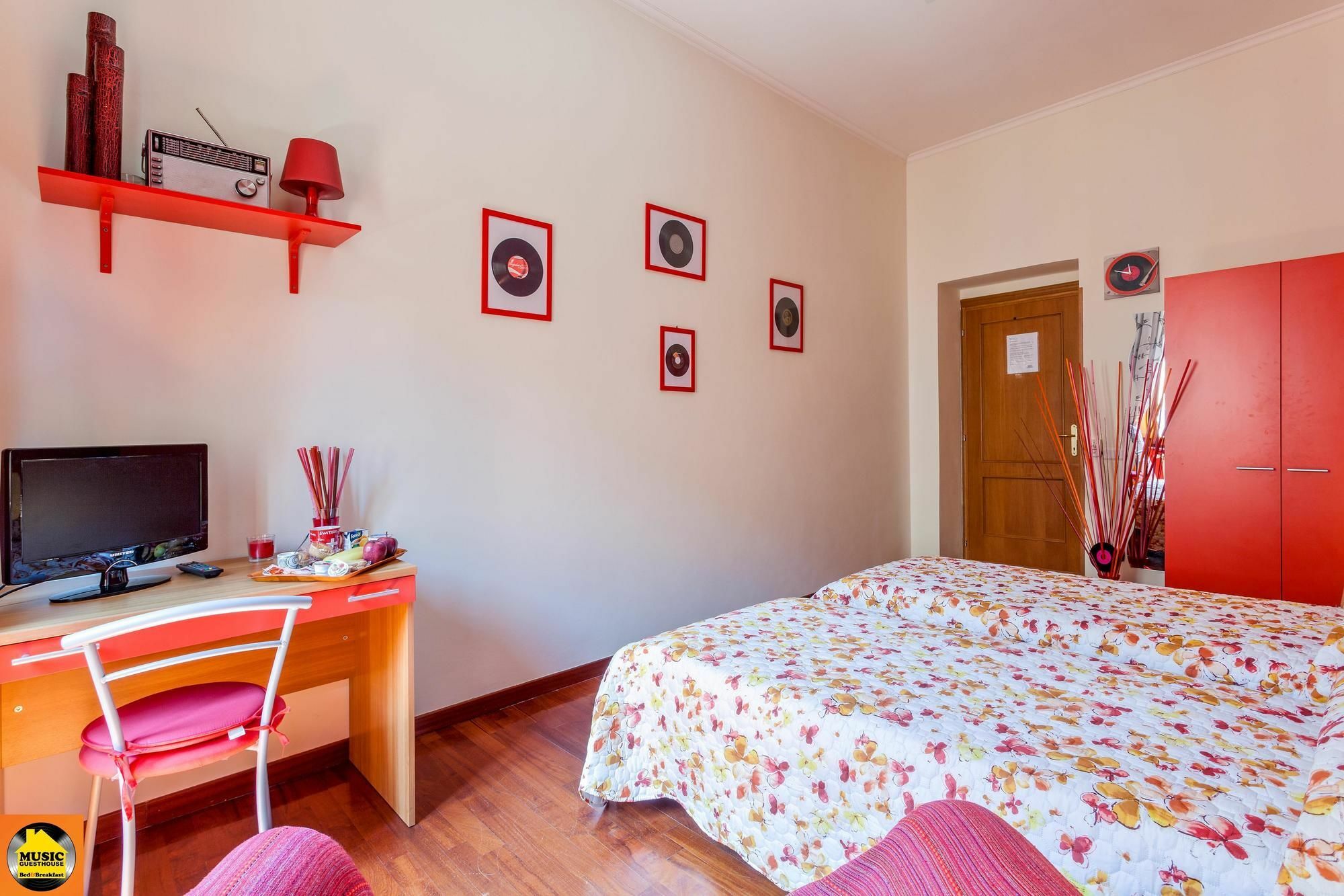 Music Guesthouse Roma Ngoại thất bức ảnh