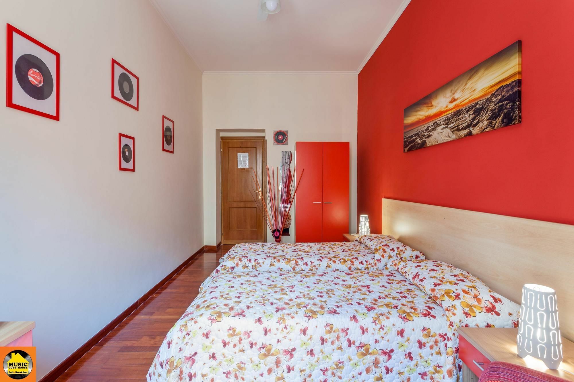 Music Guesthouse Roma Ngoại thất bức ảnh